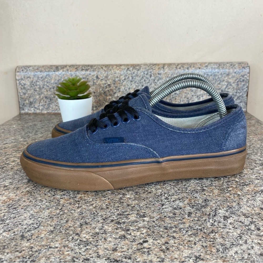 Vans Authentic Off The Wall Classic Blue Canvas/Denim Gum Men size 7 / Women 8.5